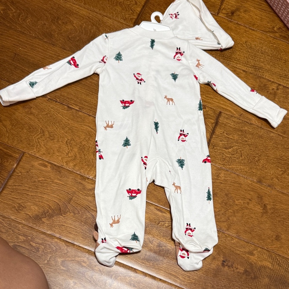 NWT Size 3M Festive Reindeer and Santa Kids One Piece - Picture 2 of 2